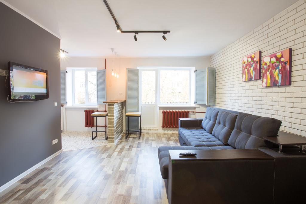 Loft Apartment Near Botanical Garden Kharkiv Extérieur photo